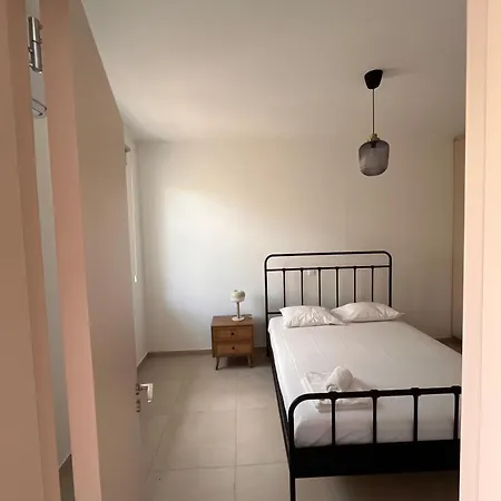 Kiti Traditional Residences Apartment