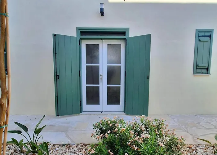 Kiti Traditional Residences *