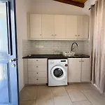 Kiti Traditional Residences アパート ラルナカ