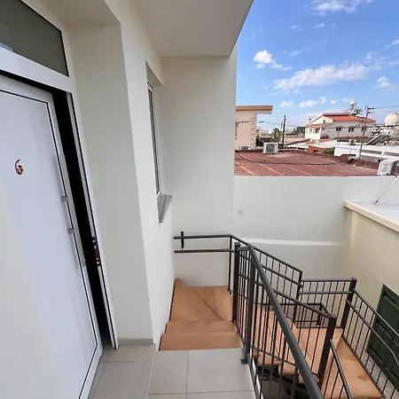 Kiti Traditional Residences Apartment