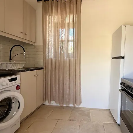 Traditional Residences Apartment Kiti