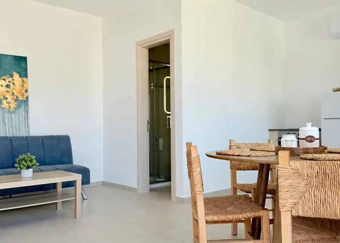 Kiti Traditional Residences *