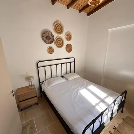 Kiti Traditional Residences דירה לרנקה