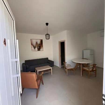 דירה Kiti Traditional Residences